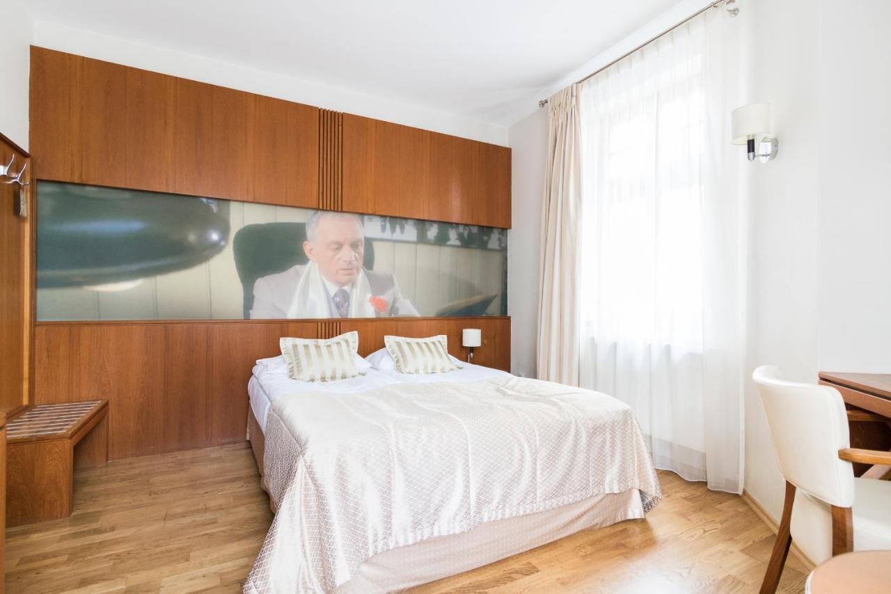 Hotel Vabank Golub-Dobrzyń Eksteriør bilde