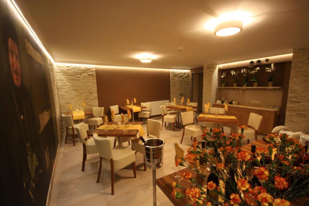 Hotel Vabank Golub-Dobrzyń Eksteriør bilde